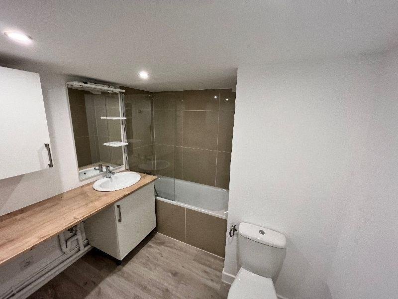Appartement à louer, 65m², Marseille 5ème