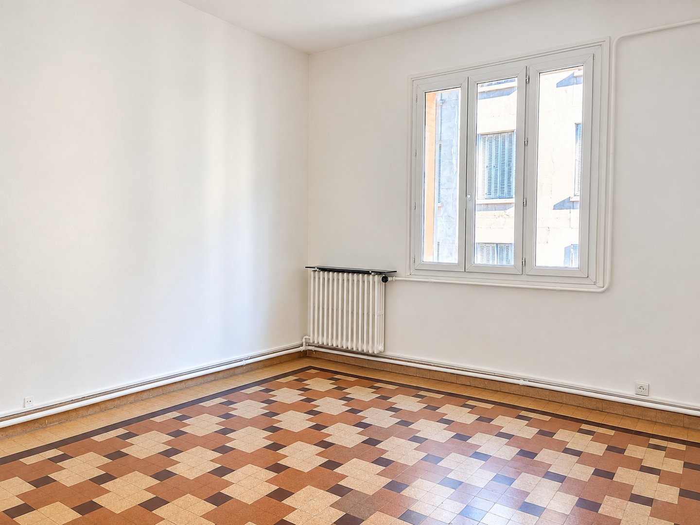 Appartement à louer, 73m², Marseille 4ème