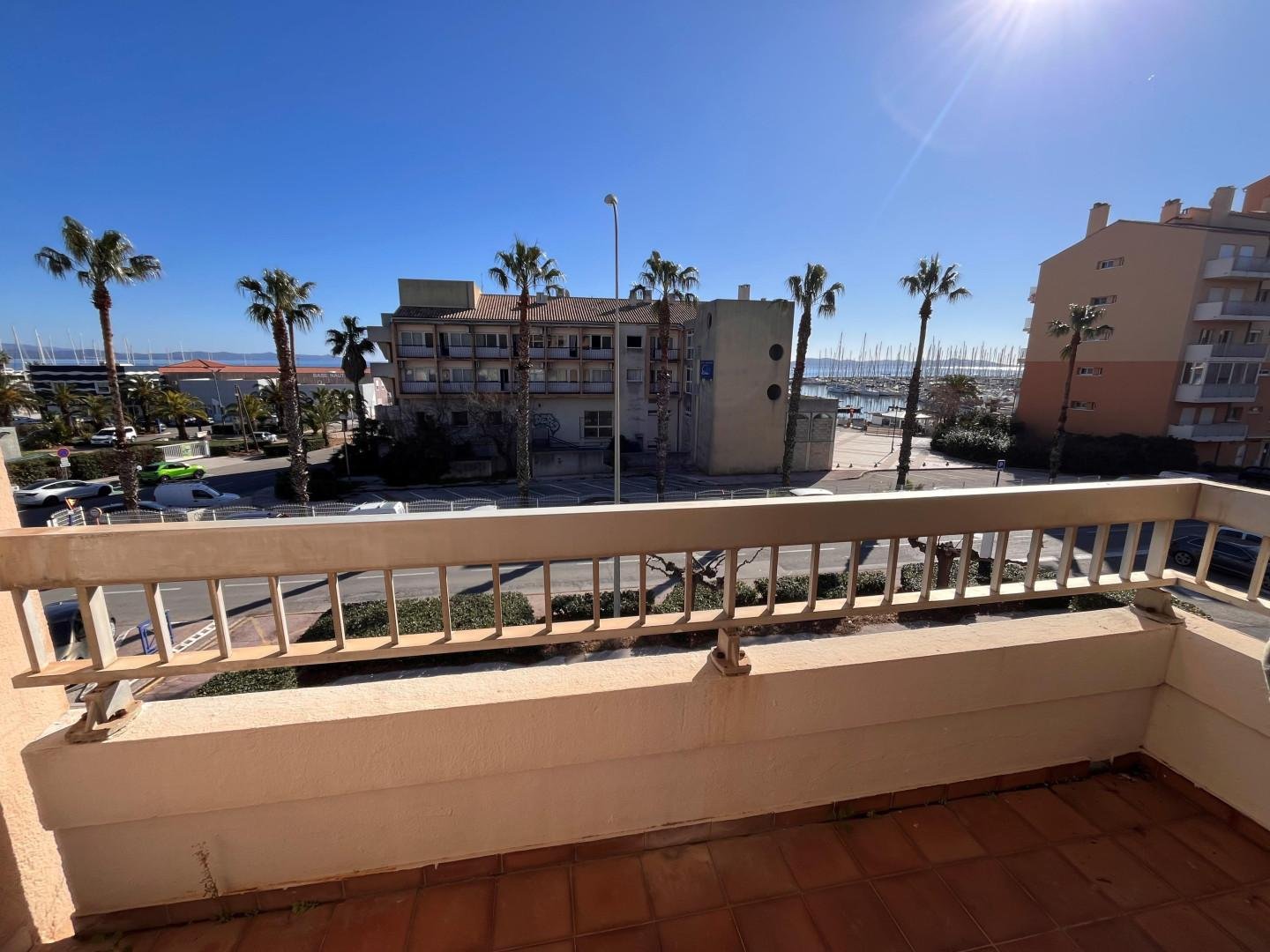 Appartement à vendre, 35m², Hyères