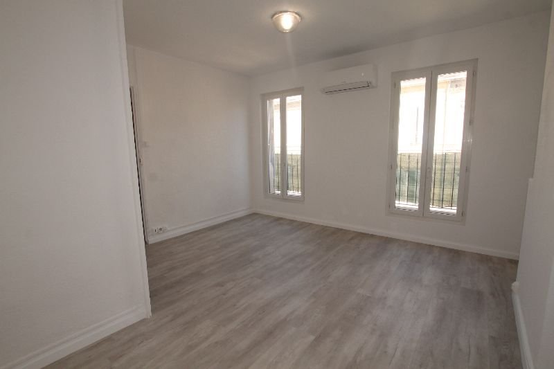 Appartement à louer, 27m², Marseille 7ème