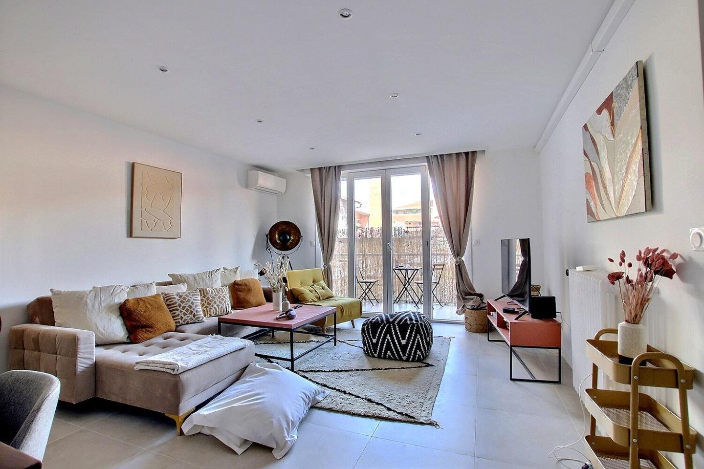 Appartement à louer, 83m², Marseille 7ème