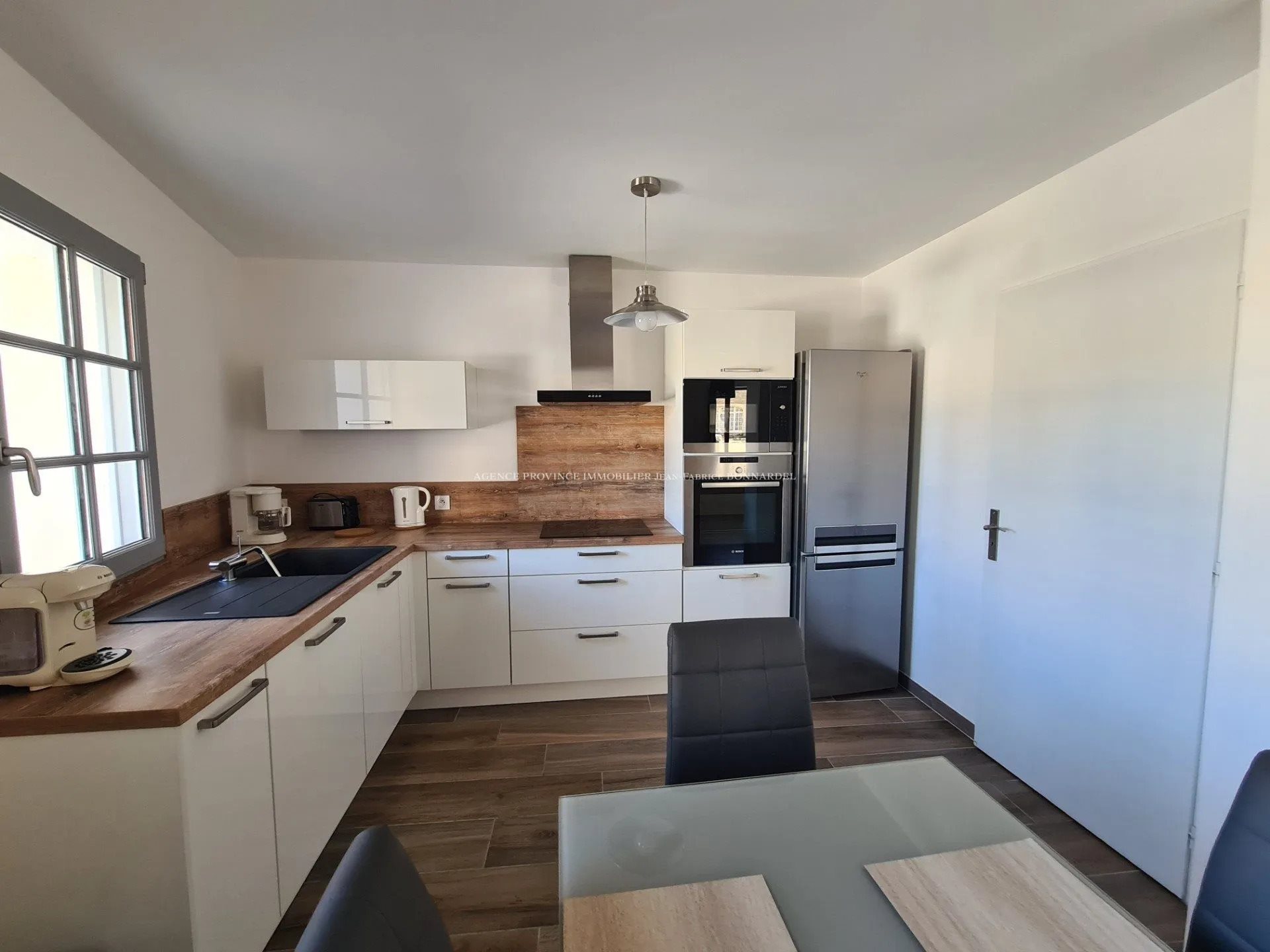 Maison à vendre, 61m², Saint-Restitut