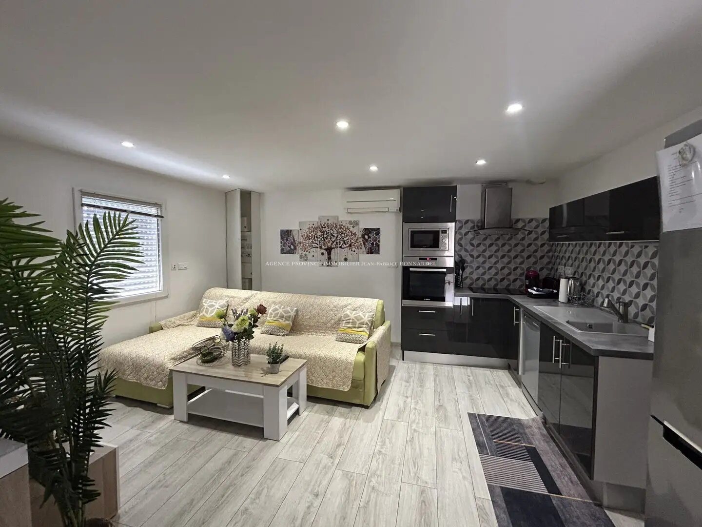 Appartement à louer, 37m², Valréas