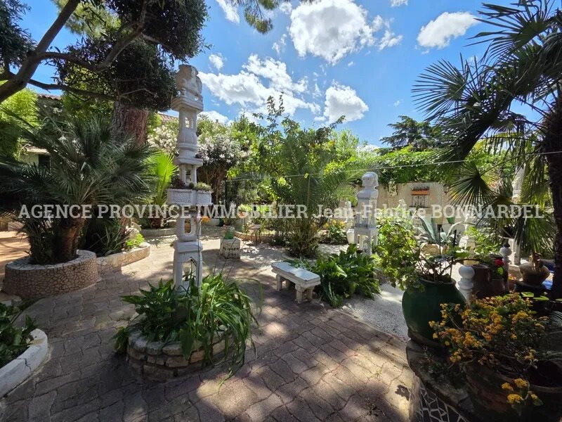 Maison à vendre, 300m², Saint-Paul-Trois-Châteaux