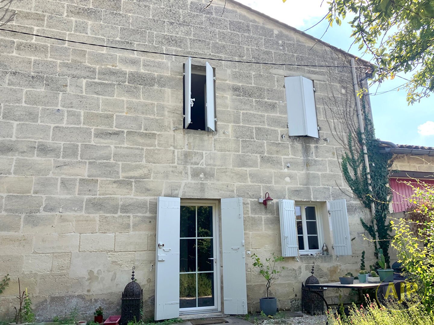 Maison à louer, 101m², Arveyres