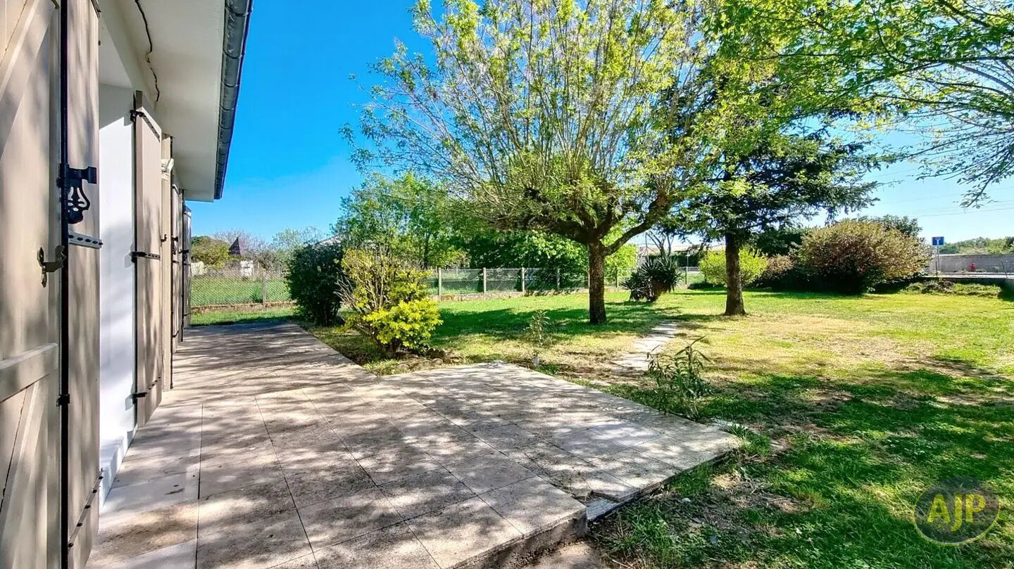 Maison à vendre, 79m², Izon