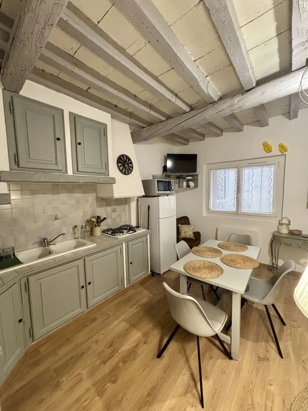 Maison à louer, 46m², Arles