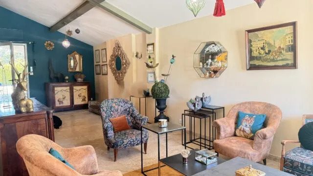 Maison à vendre, 220m², Beaucaire