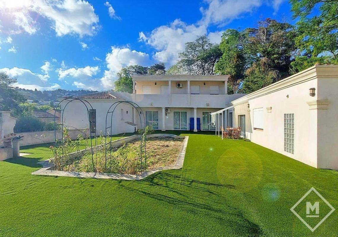 Maison à vendre, 478m², Marseille 12ème