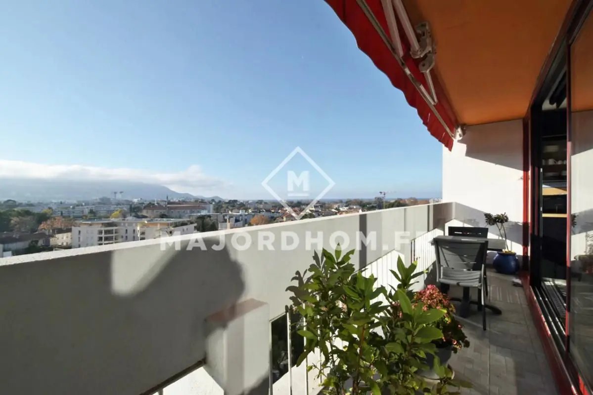 Appartement à vendre, 68m², Marseille 8ème