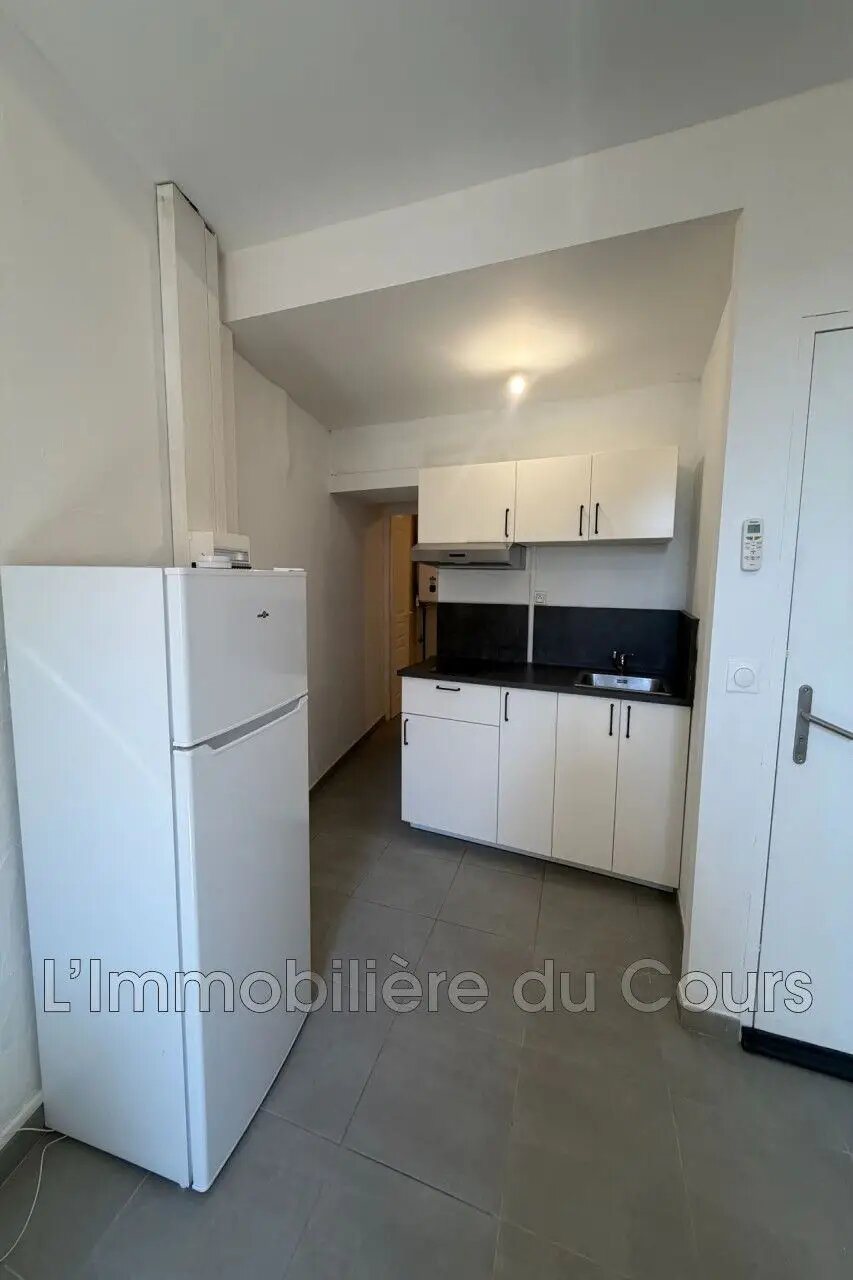 Appartement à louer, 25m², Lançon-Provence