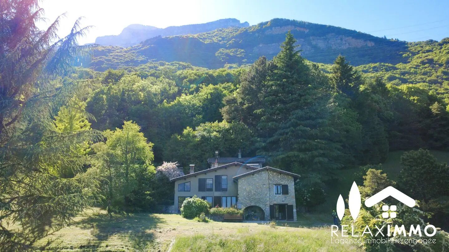 Maison à vendre, 220m², Claix