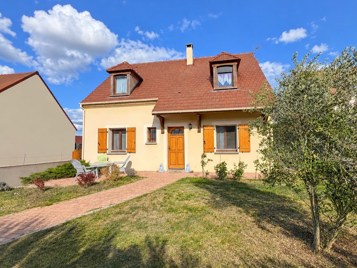 Maison à vendre, 108m², Armentières-en-Brie