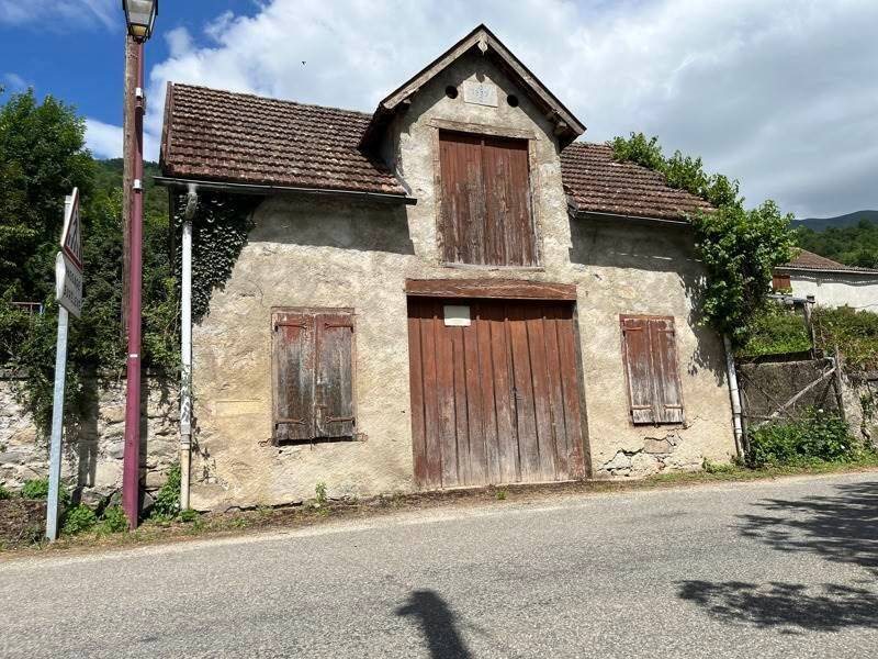 Maison à vendre, 1m², Ercé