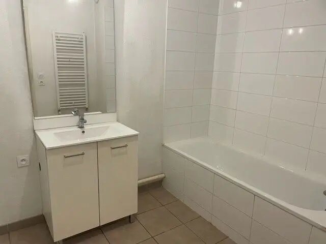 Appartement à louer, 61m², Cenon