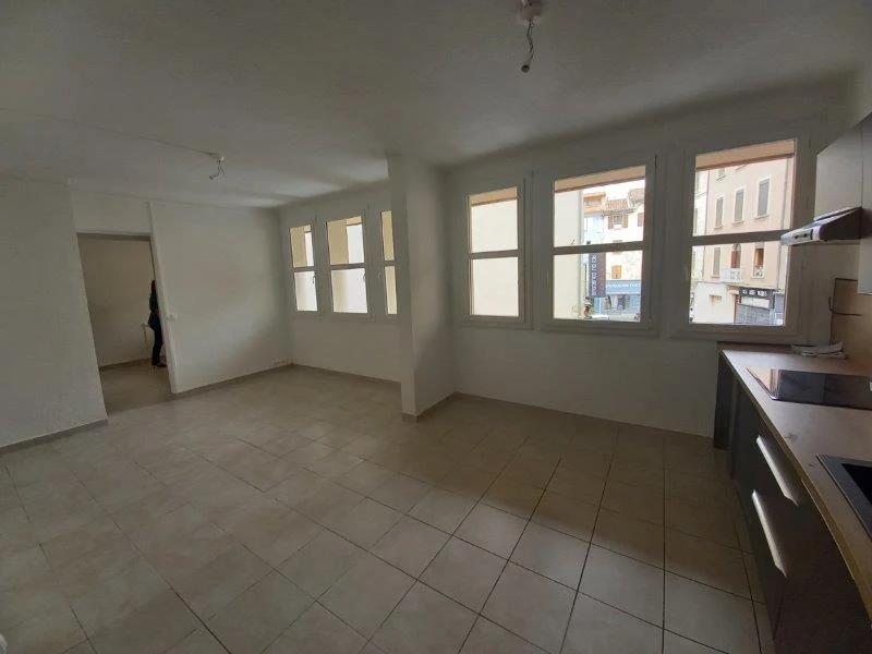 Appartement à louer, 49m², Alès