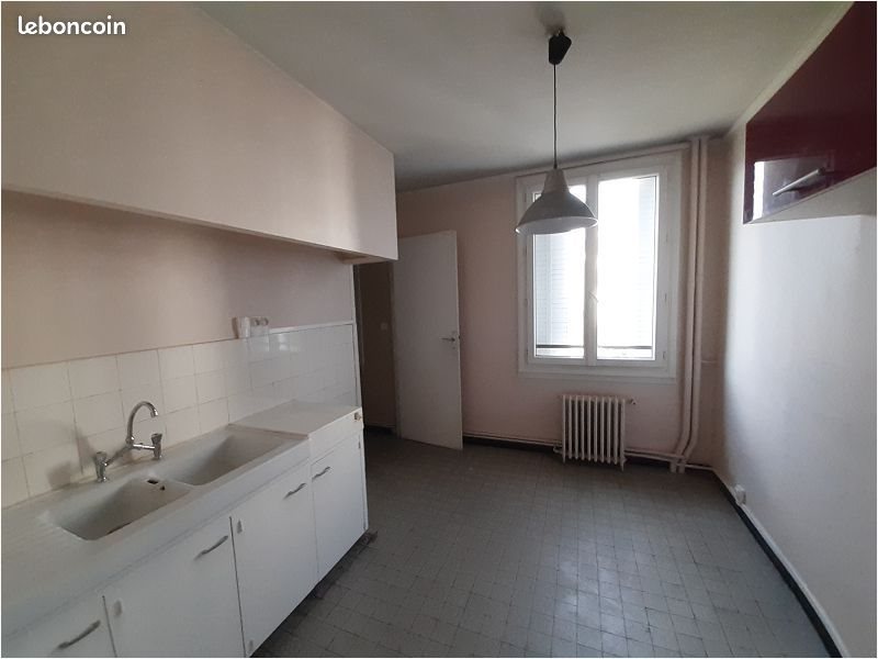 Appartement à louer, 84m², Alès