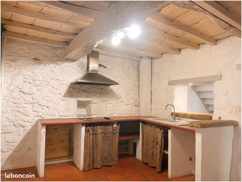 Maison à louer, 76m², Saint-Quentin-la-Poterie