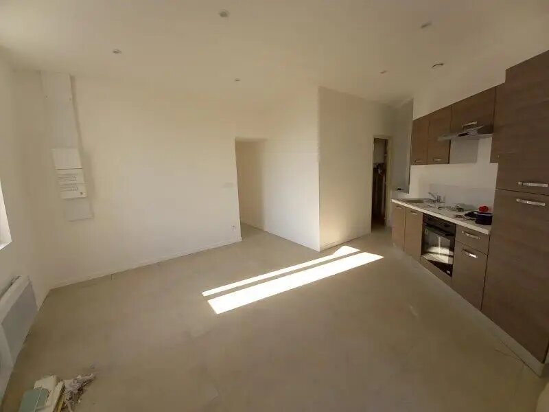 Appartement à louer, 51m², Alès