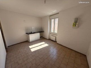 Appartement à louer, 39m², Alès