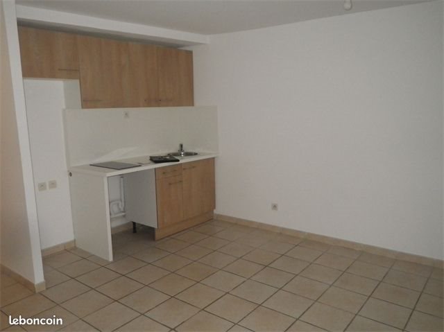 Appartement à louer, 40m², Alès