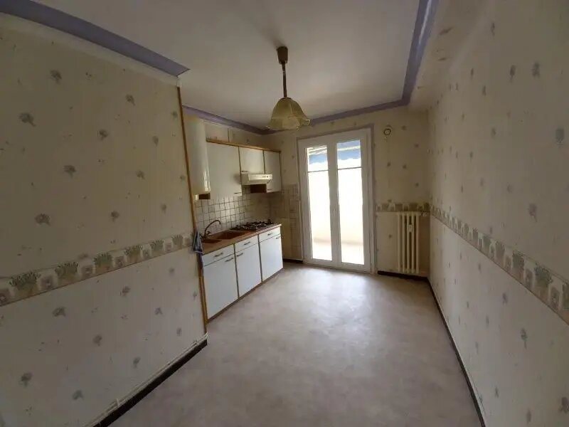 Appartement à louer, 65m², Saint-Ambroix