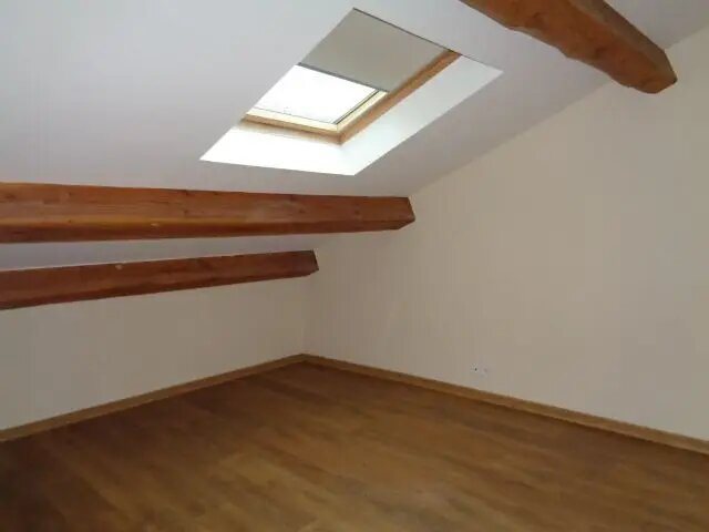 Appartement à louer, 28m², Alès