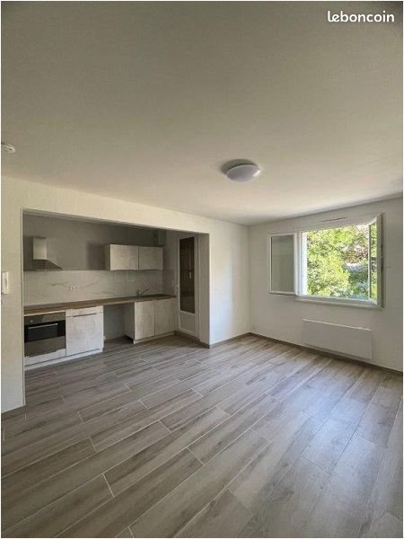 Appartement à louer, 40m², Alès