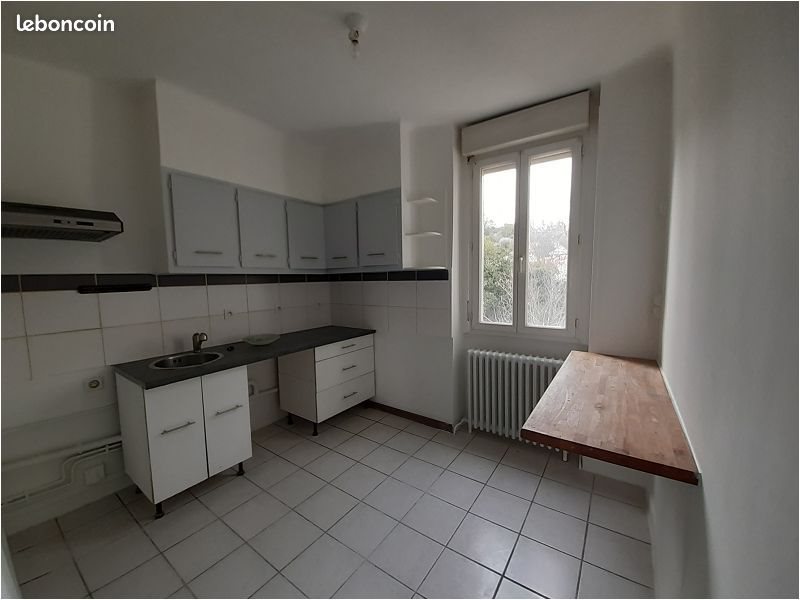 Appartement à louer, 80m², Alès