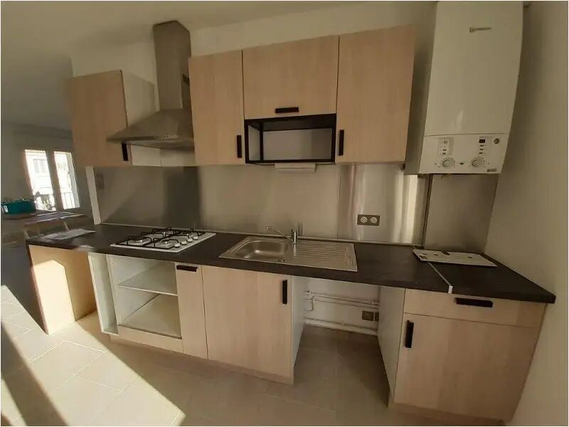 Appartement à louer, 69m², Cendras