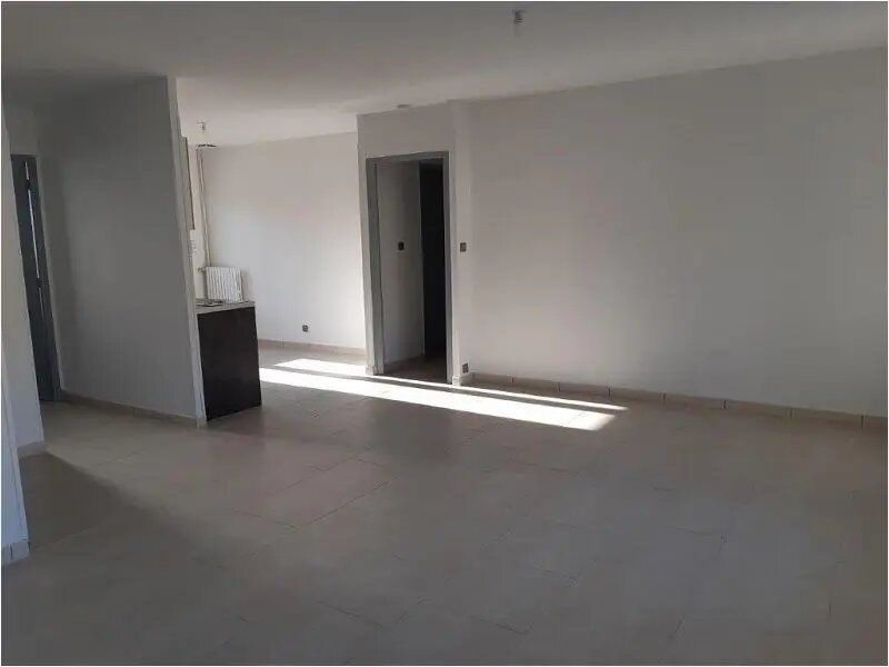 Appartement à louer, 69m², Cendras