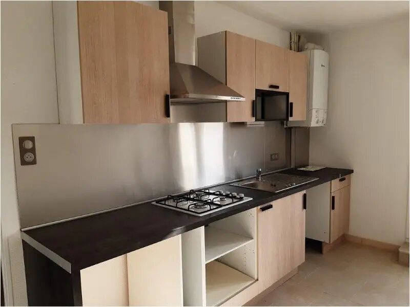 Appartement à louer, 69m², Cendras