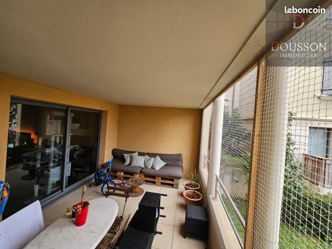 Appartement à vendre, 72m², Uzès