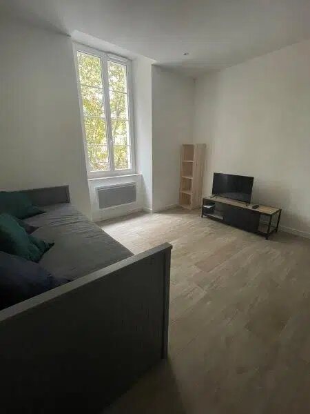 Appartement à louer, 26m², Alès