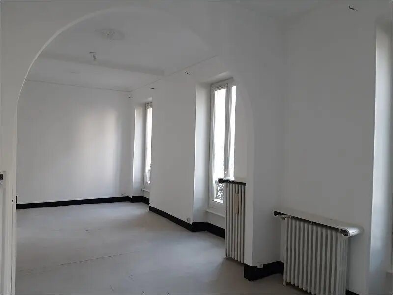 Appartement à louer, 71m², Alès