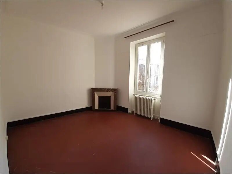 Appartement à louer, 71m², Alès