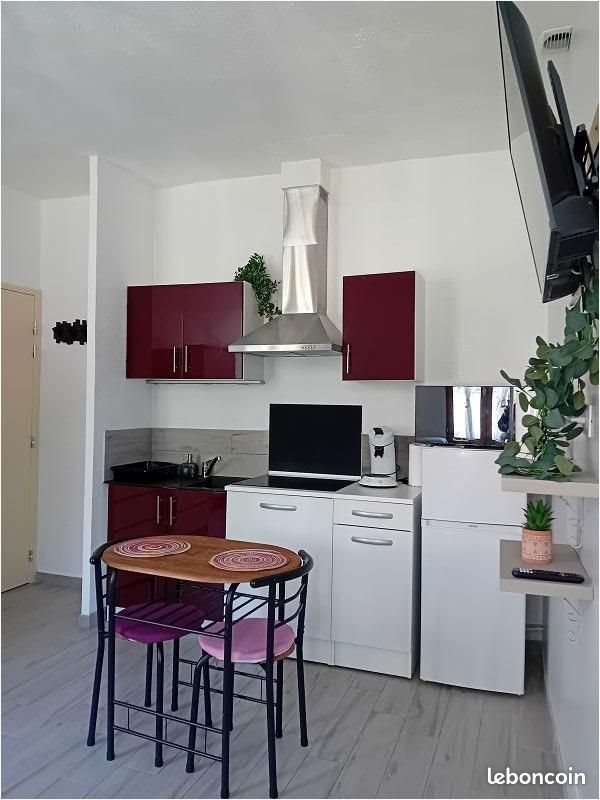 Appartement à louer, 19m², Uzès