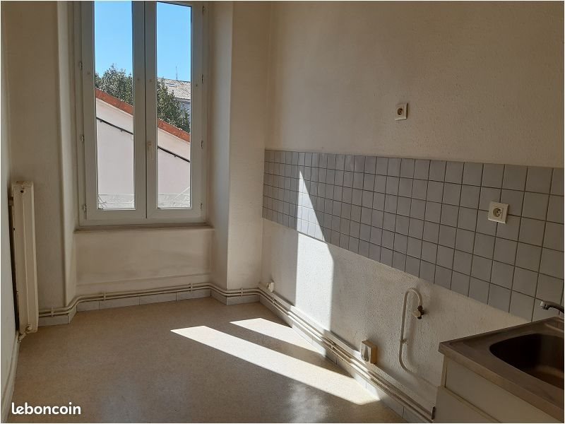 Appartement à louer, 39m², Alès
