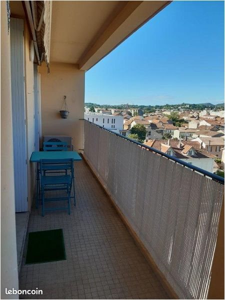 Appartement à louer, 79m², Alès