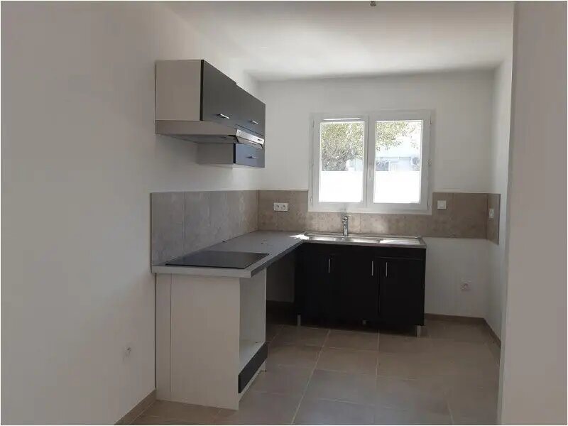 Maison à louer, 82m², Salindres