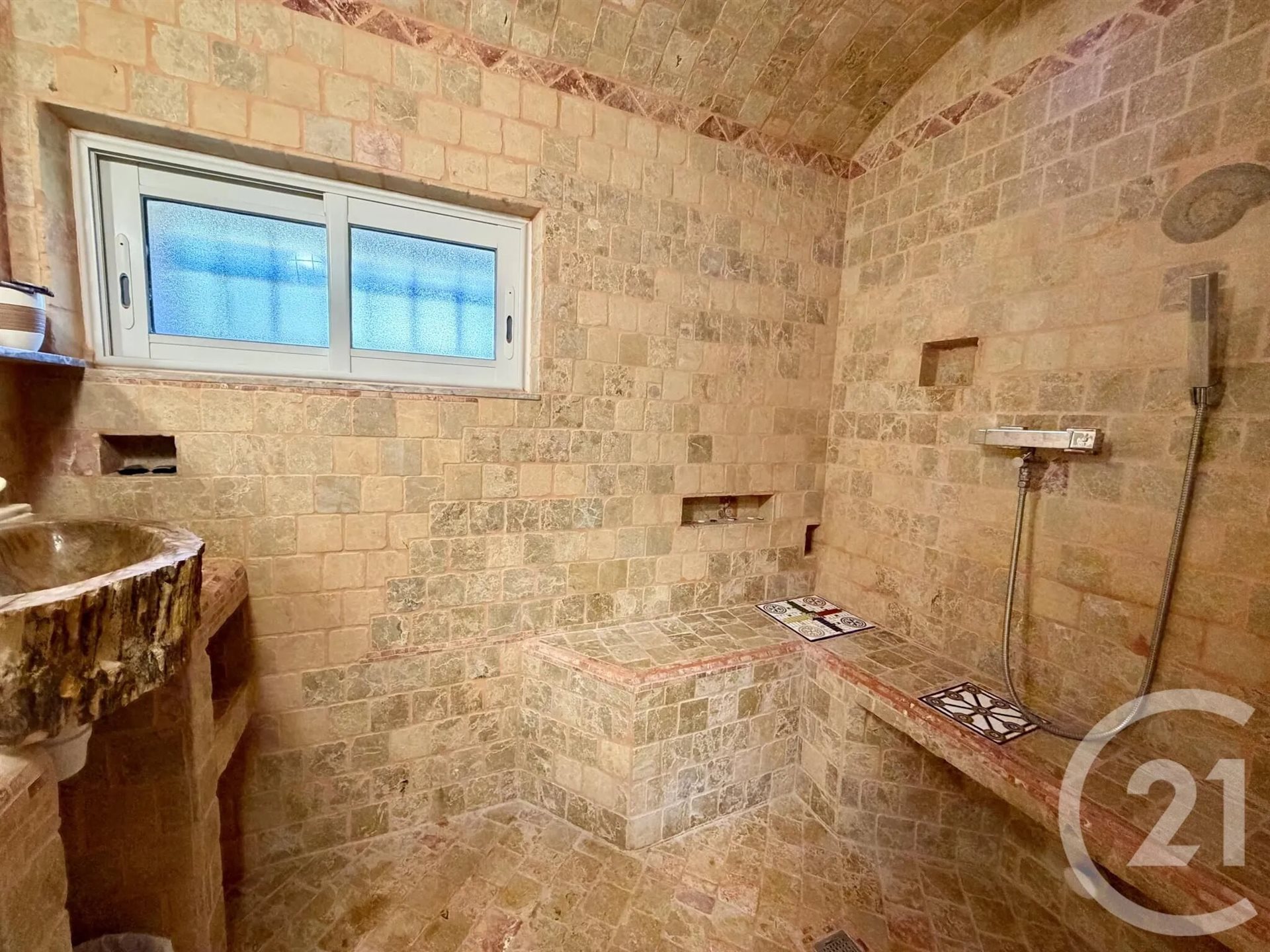 Maison à vendre, 216m², Arles