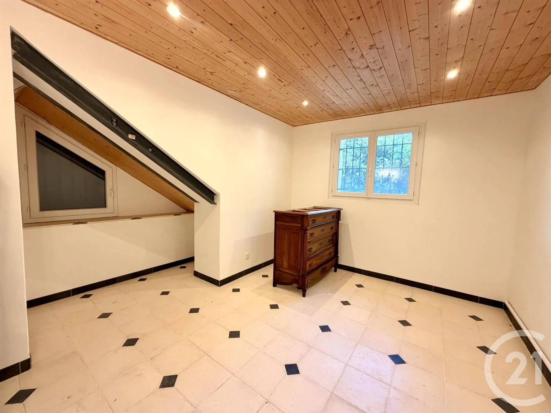 Maison à vendre, 216m², Arles