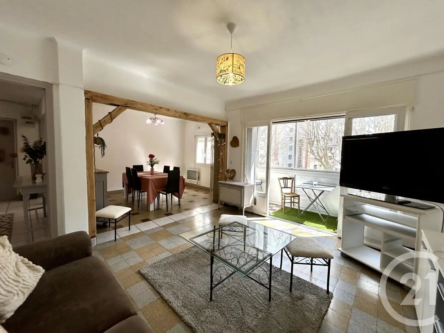 Appartement à louer, 76m², Arles