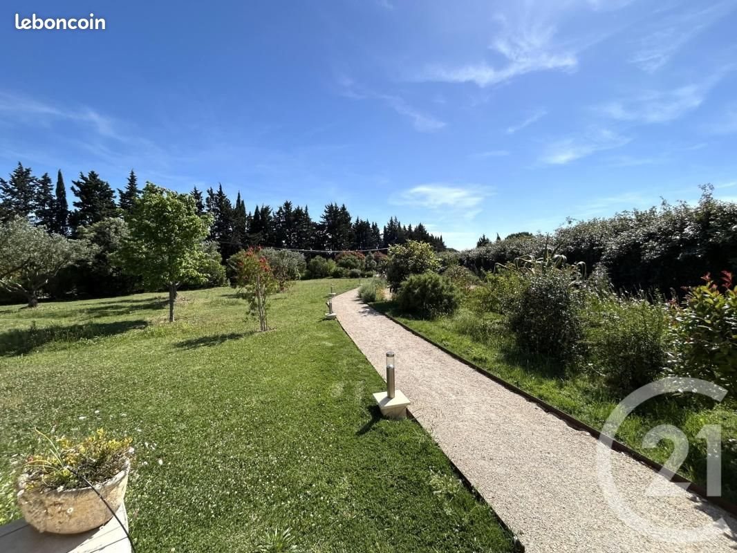 Appartement à louer, 49m², Arles