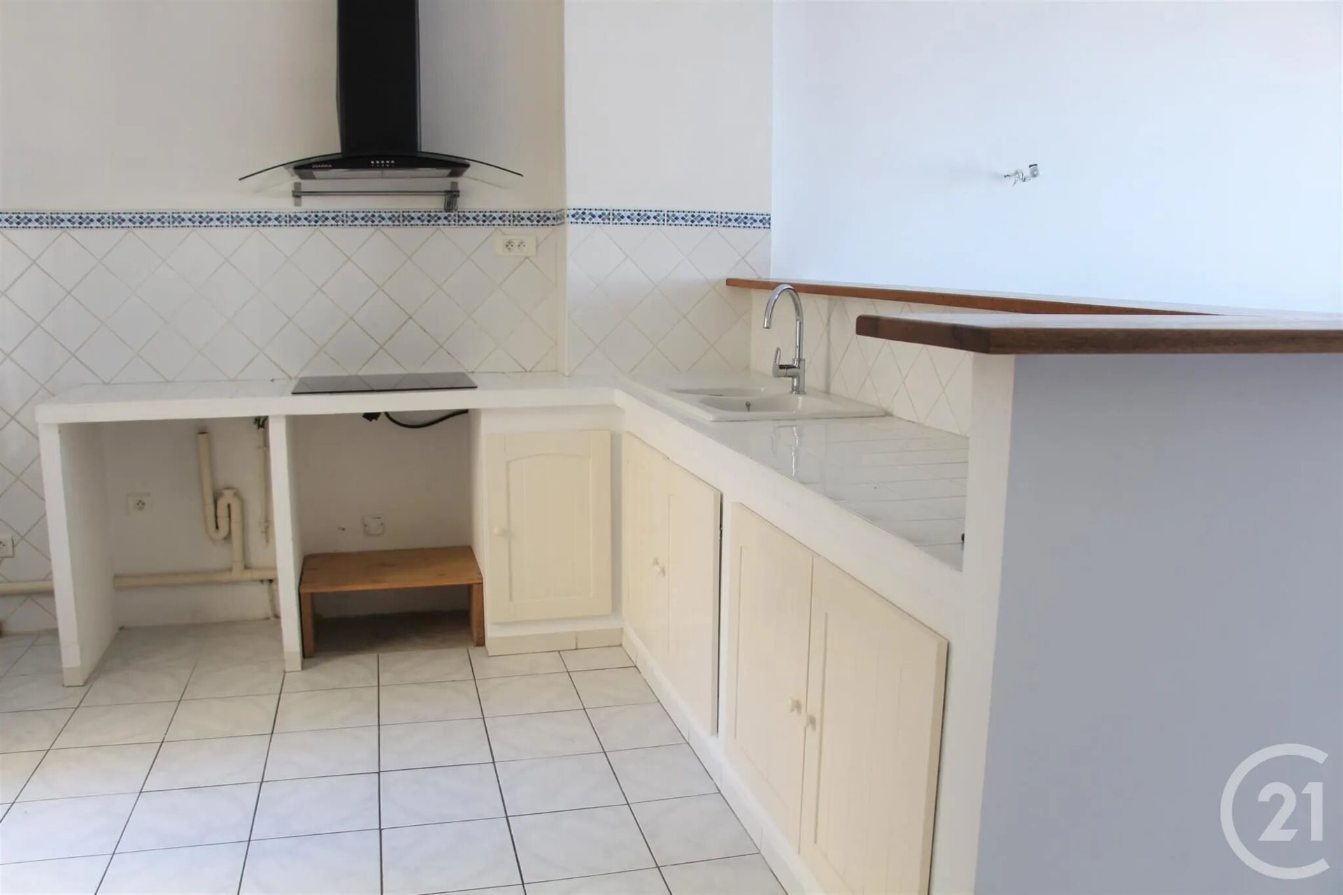 Appartement à louer, 67m², Arles