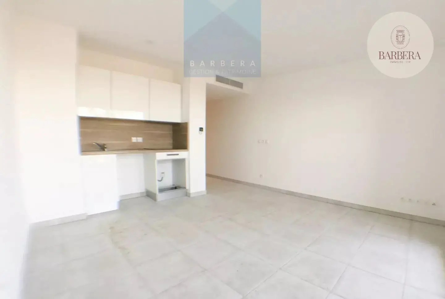 Appartement à louer, 26m², Villeneuve-Loubet