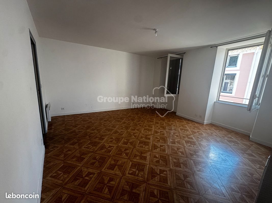 Appartement à louer, 57m², Saint-Péray