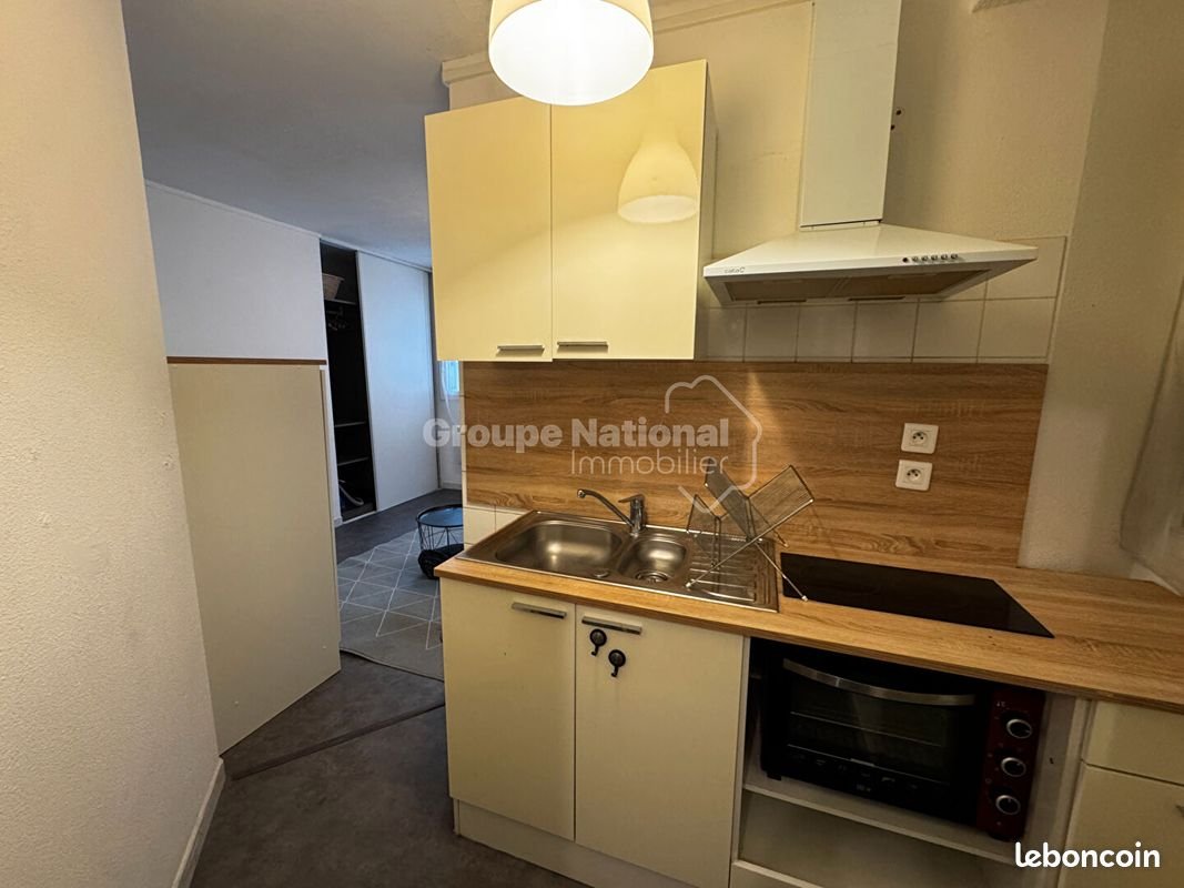 Appartement à louer, 28m², Valence