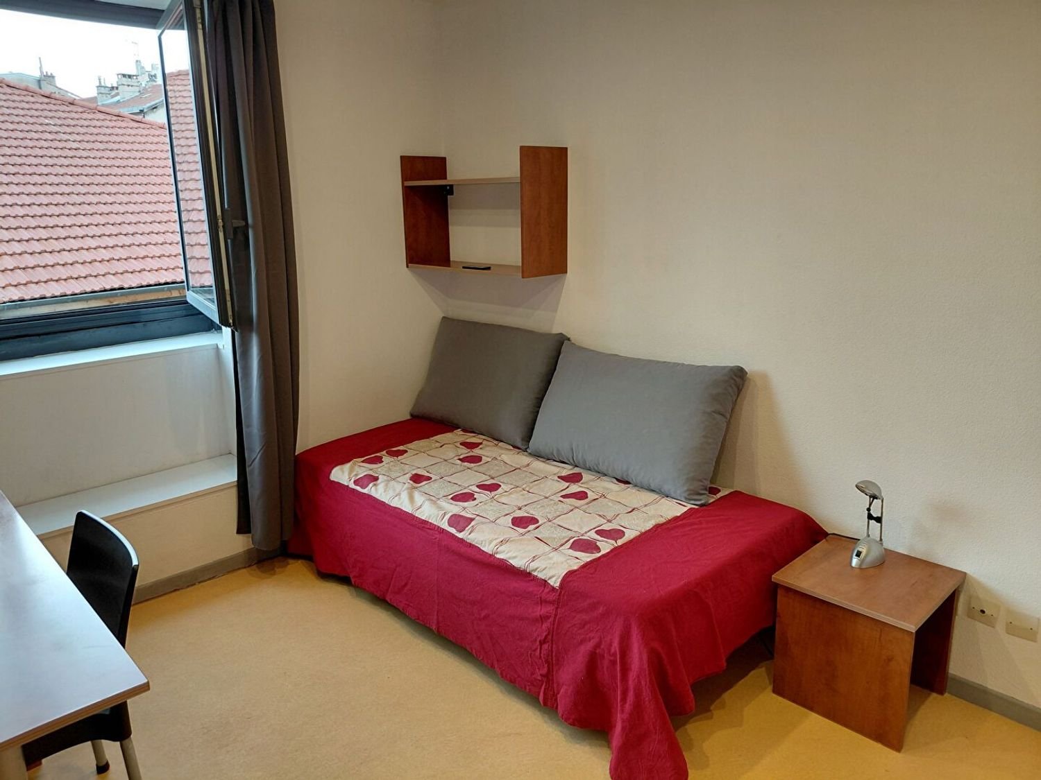 Appartement à louer, 17m², Valence