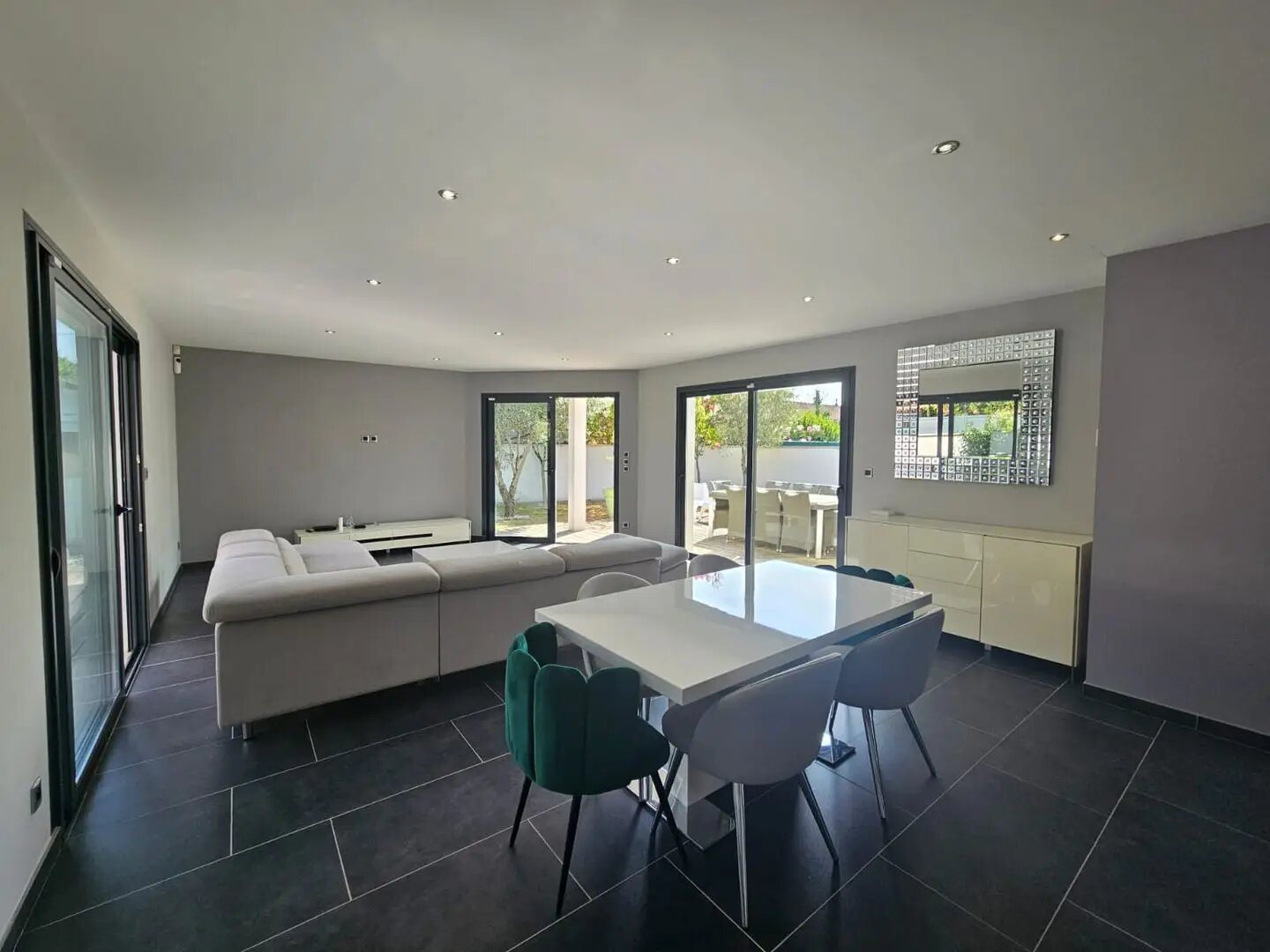 Maison à louer, 140m², Carignan-de-Bordeaux